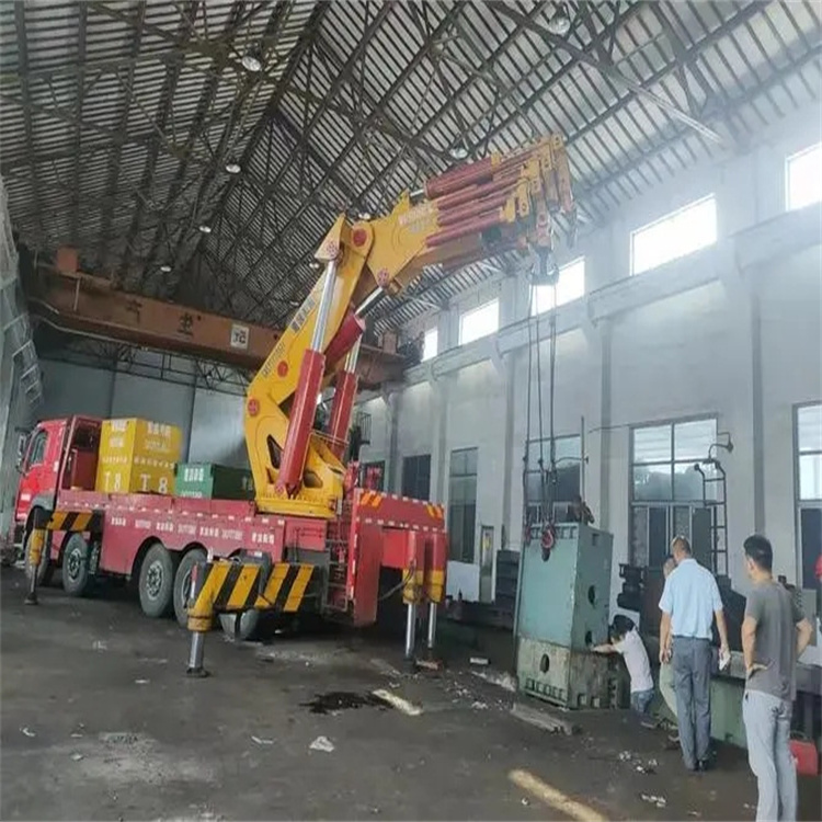 东山租赁大型吊车