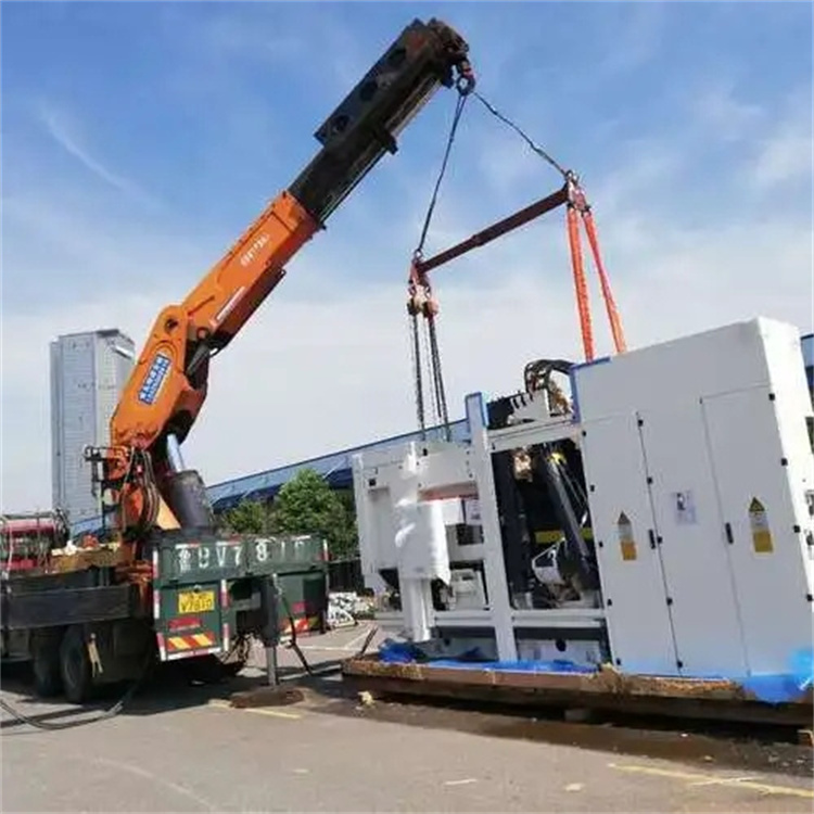 东山附近小吊车联系方式|8-16吨|本地及时服务